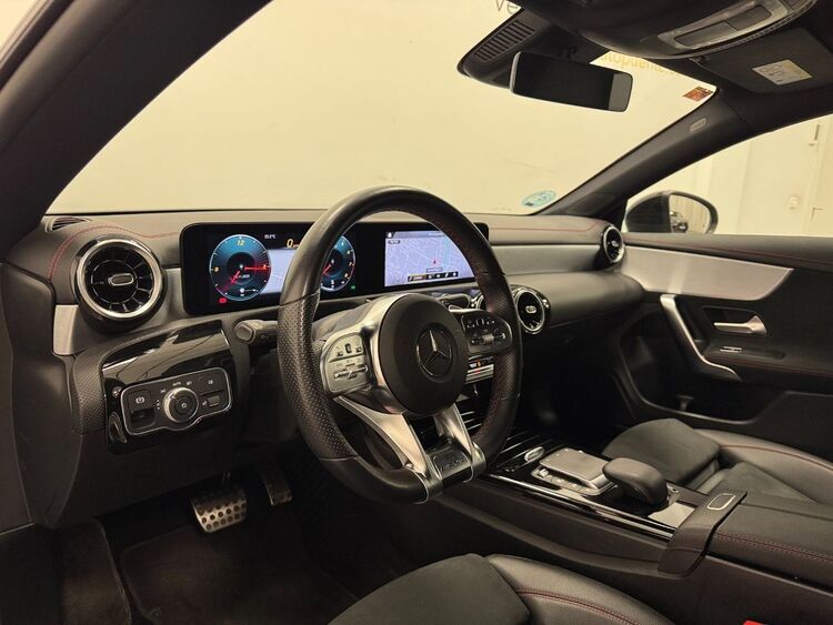 Mercedes CLA CLA 200 foto 8