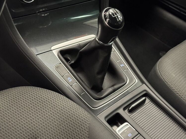 Volkswagen Golf Variant Advance 1.6 TDI 85 kW (115 CV) foto 29