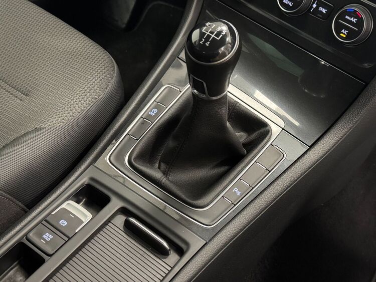 Volkswagen Golf Variant Advance 1.6 TDI 85 kW (115 CV) foto 41