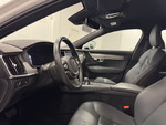 Volvo V90 CROSS COUNTRY B4 miniatura 15
