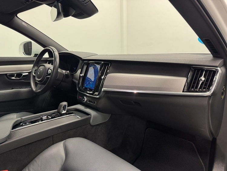 Volvo V90 CROSS COUNTRY B4 foto 13