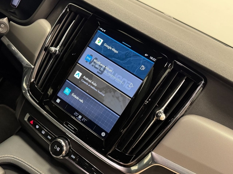 Volvo V90 CROSS COUNTRY B4 foto 35