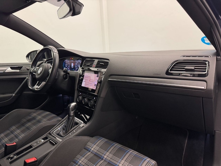 Volkswagen Golf GTE 1.4 TSI e-Power Híbrido enchufable 204 5p foto 13