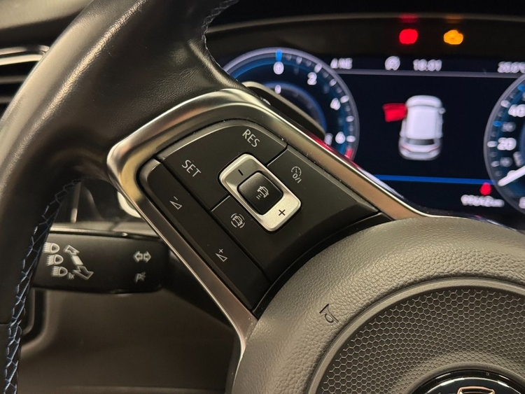 Volkswagen Golf GTE 1.4 TSI e-Power Híbrido enchufable 204 5p foto 26