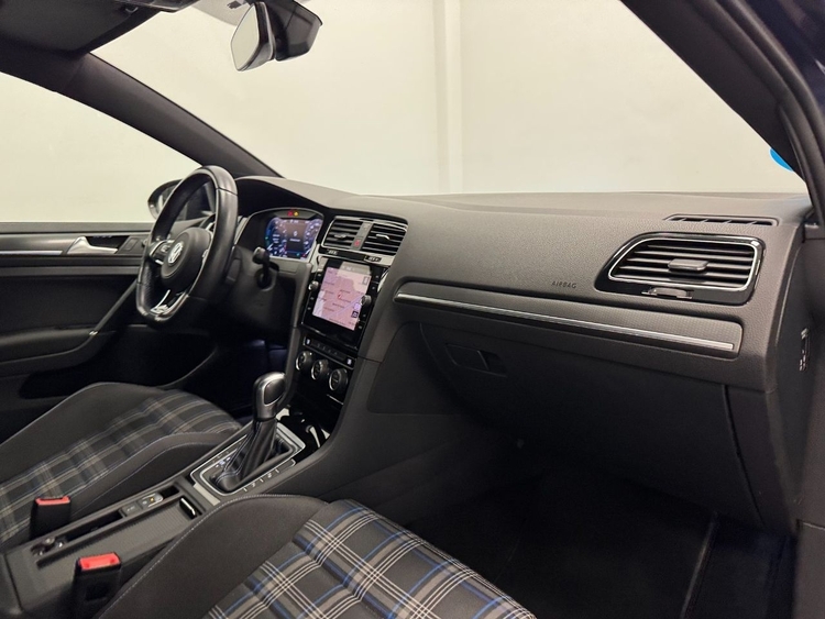 Volkswagen Golf GTE 1.4 TSI e-Power Híbrido enchufable 204 5p foto 31