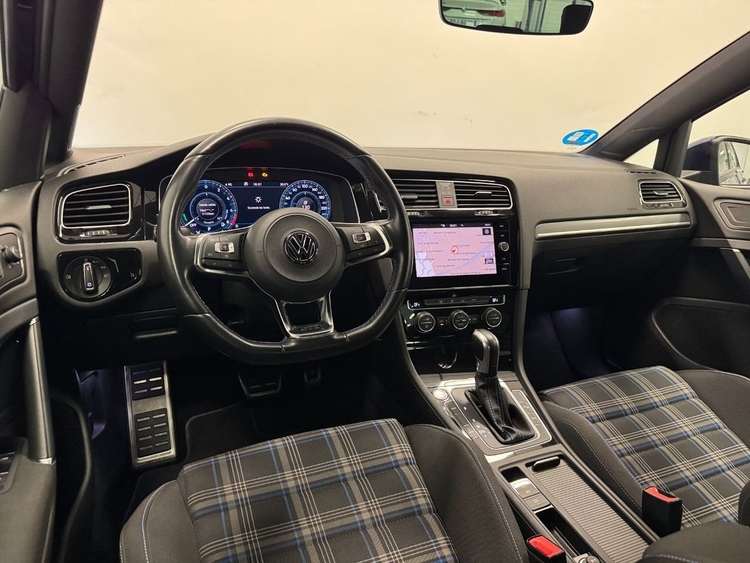 Volkswagen Golf GTE 1.4 TSI e-Power Híbrido enchufable 204 5p foto 9