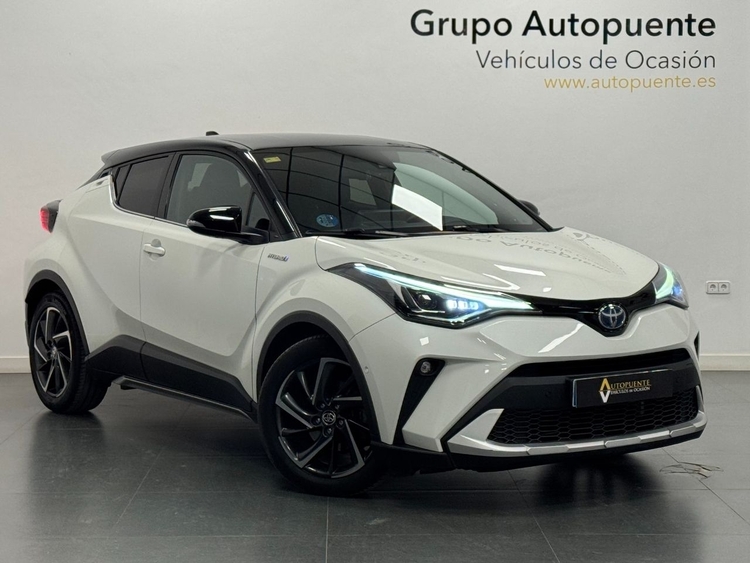 Toyota C-HR CHR foto 2