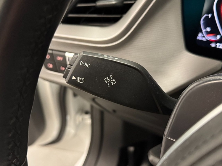 BMW Serie 2 SERIE 218D GRAN COUPE foto 24