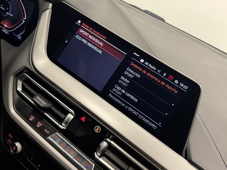 BMW Serie 2 SERIE 218D GRAN COUPE foto 40