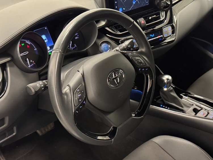 Toyota C-HR 180H ADVANCE foto 17