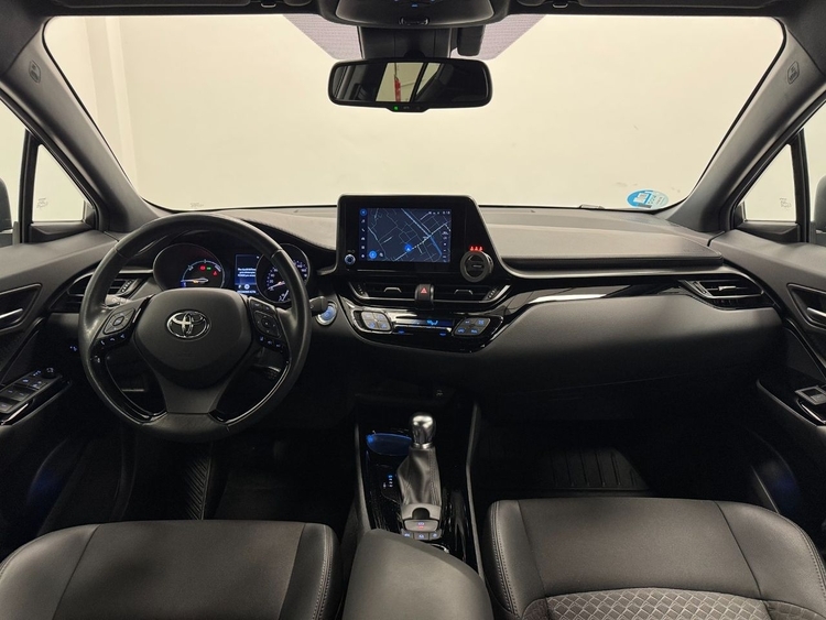 Toyota C-HR 180H ADVANCE foto 26