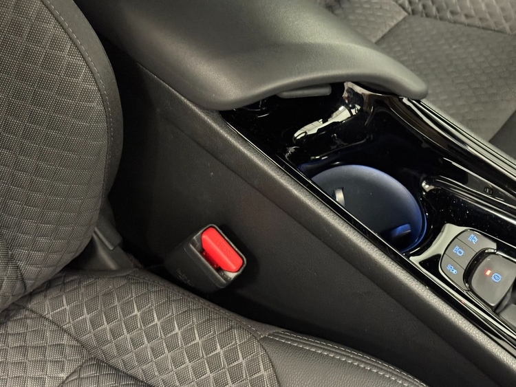 Toyota C-HR 180H ADVANCE foto 38