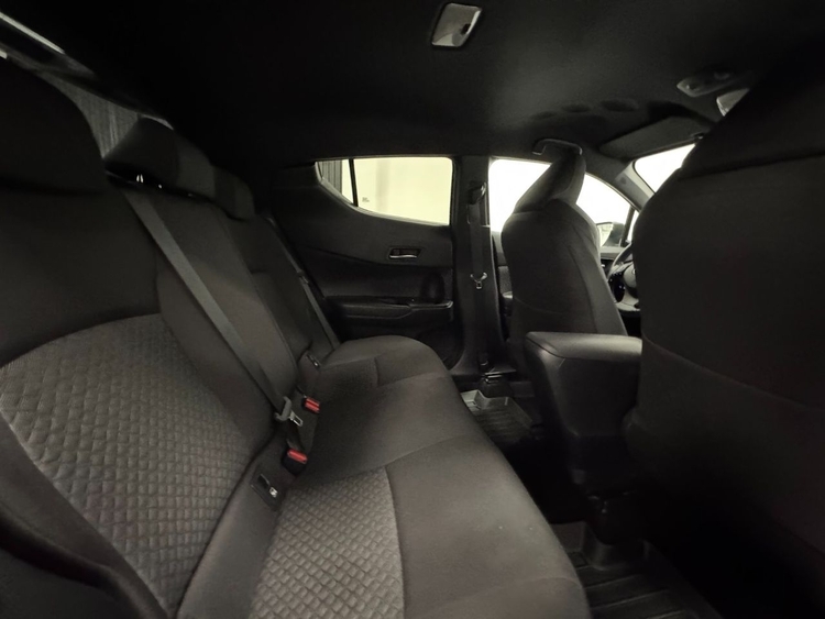 Toyota C-HR 180H ADVANCE foto 40