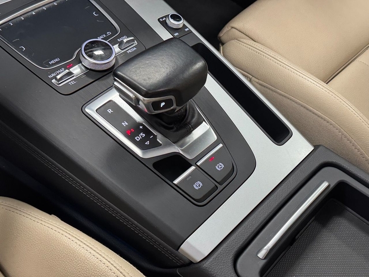 Audi Q5 ADVANCED QUATTRO ULTRA S-TRONIC foto 31