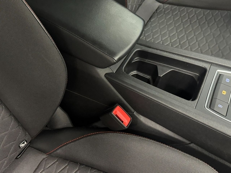 Seat Leon FR E-HYBRID foto 49