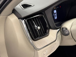 Volvo XC60 B4 PLUS BRIGHT miniatura 18
