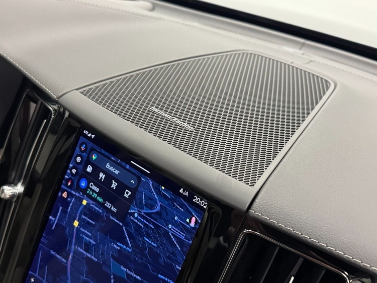 Volvo XC60 B4 PLUS BRIGHT foto 33