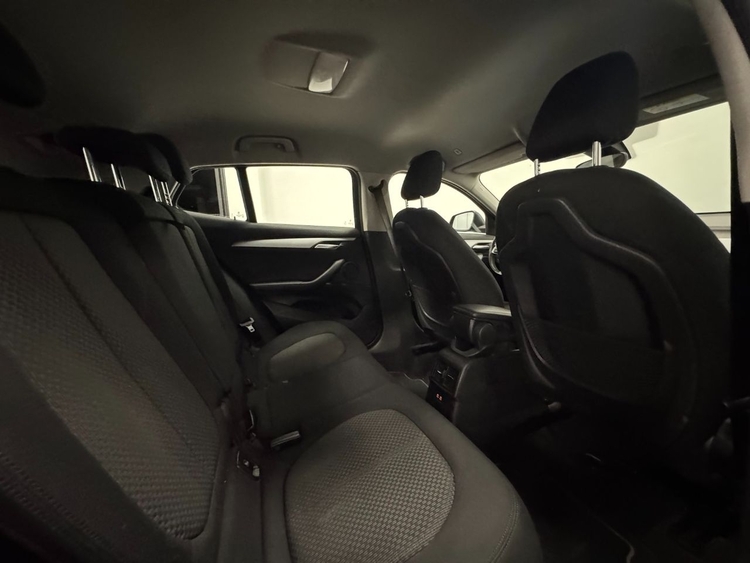 BMW X2 X2 SDRIVE 18D foto 39