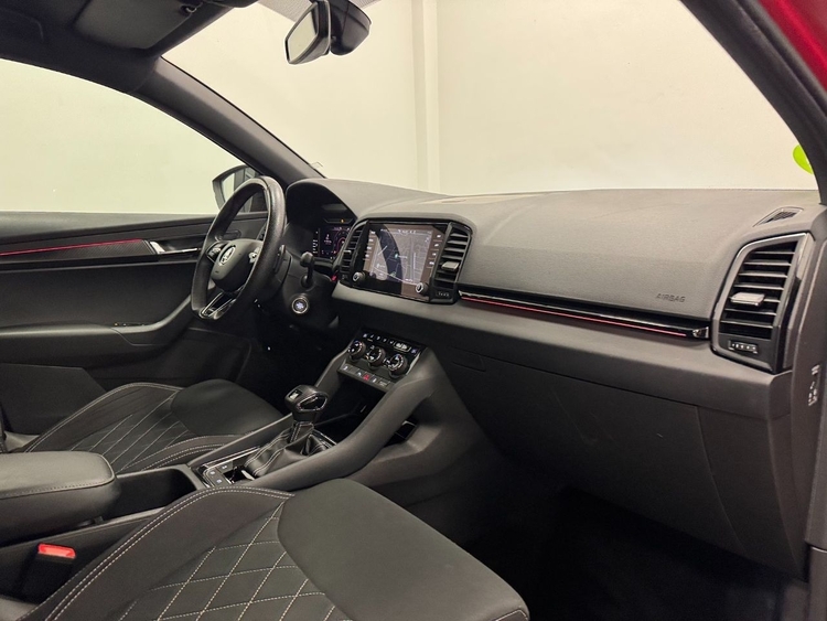 Skoda Karoq SPORTLINE TSI  DSG foto 29