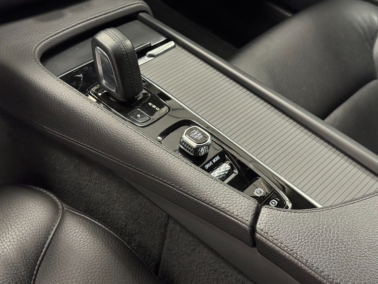 Volvo V90 MOMENTUM PRO AUTO BIRCH LIGHT foto 25