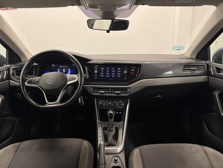 Volkswagen Polo LIFE foto 10