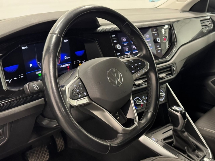 Volkswagen Polo LIFE foto 17