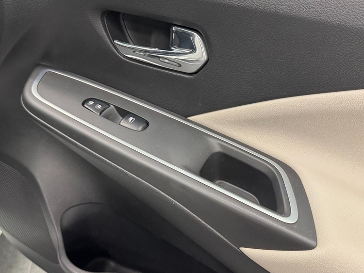 Nissan Micra TEKNA foto 33