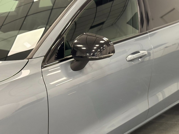 Volvo V60 B4 D PLUS DARK AUTO foto 48