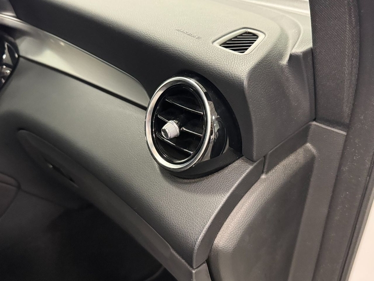 Mercedes Clase GLC 200D 4MATIC AMG foto 30