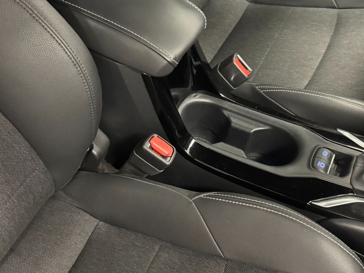 Toyota Corolla 180H STYLE TOURING SPORT foto 30