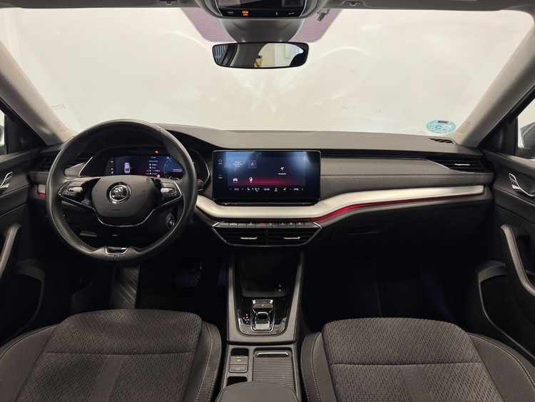 Skoda Octavia AMBITION PLUS foto 27