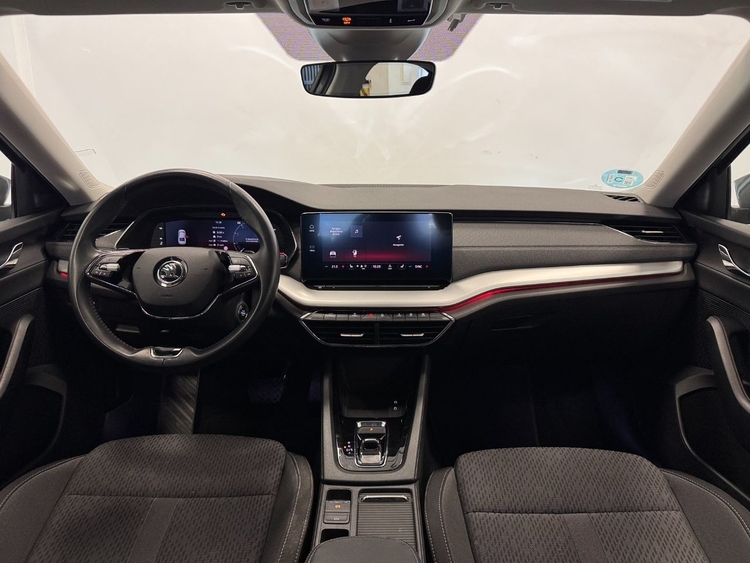 Skoda Octavia AMBITION PLUS foto 10