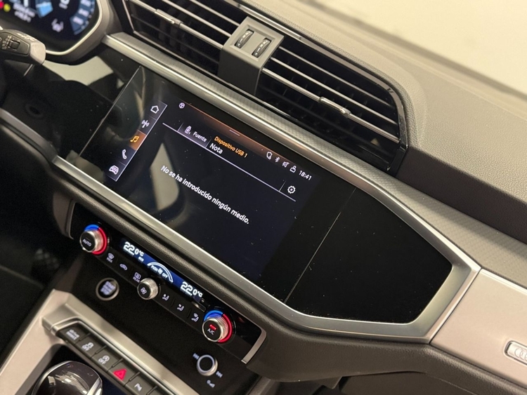 Audi Q3 SPORTBACK 35DI S-TRONIC foto 35