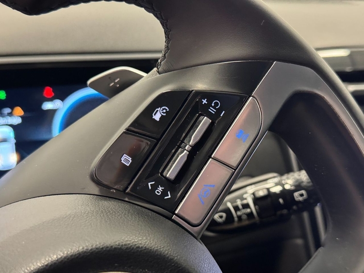 Hyundai Tucson 1.6CRDI TECNO SKY DCT foto 25