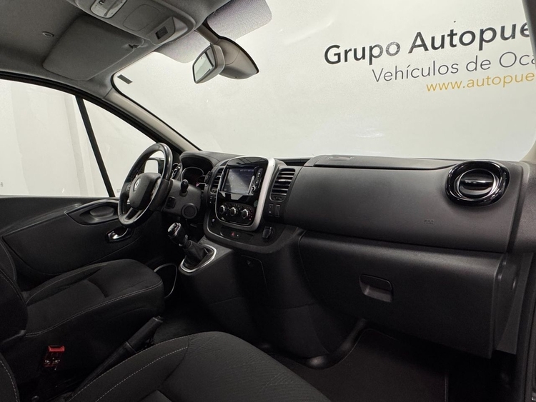 Renault Trafic Passenger Largo Energy Blue dCi 107 kW (145 CV) foto 12