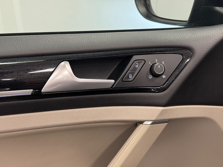 Volkswagen Golf R LINE 1.5TSI 150CV foto 16