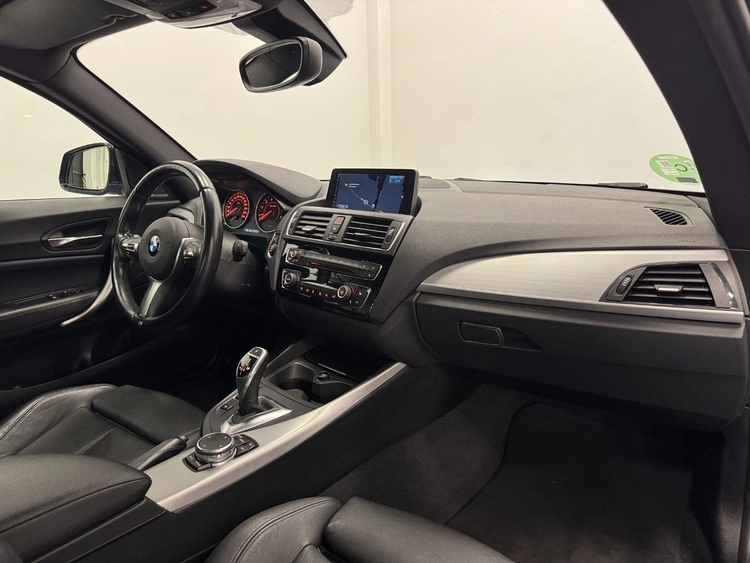 BMW Serie 2 M 235i foto 28