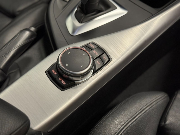 BMW Serie 2 M 235i foto 45