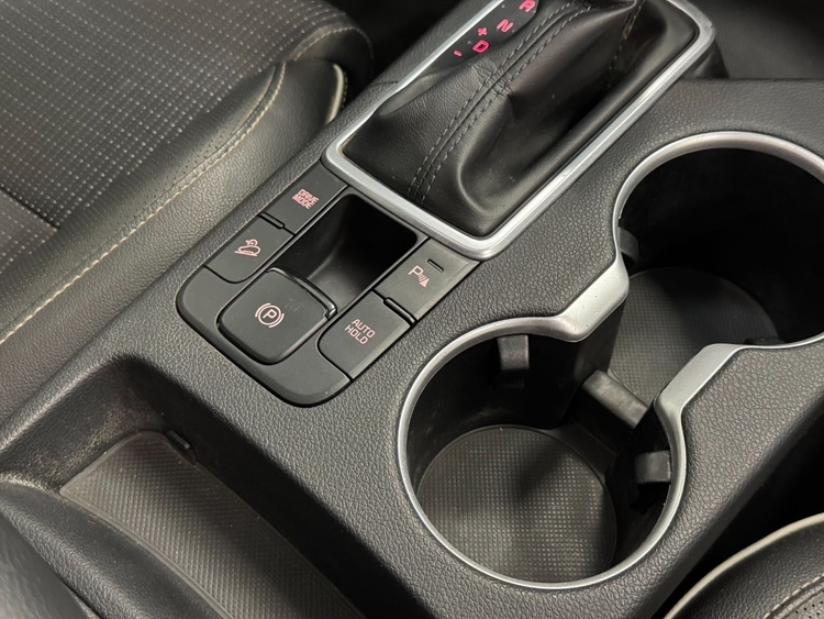 Kia Sportage GT LINE ESSENTIAL 136 foto 36