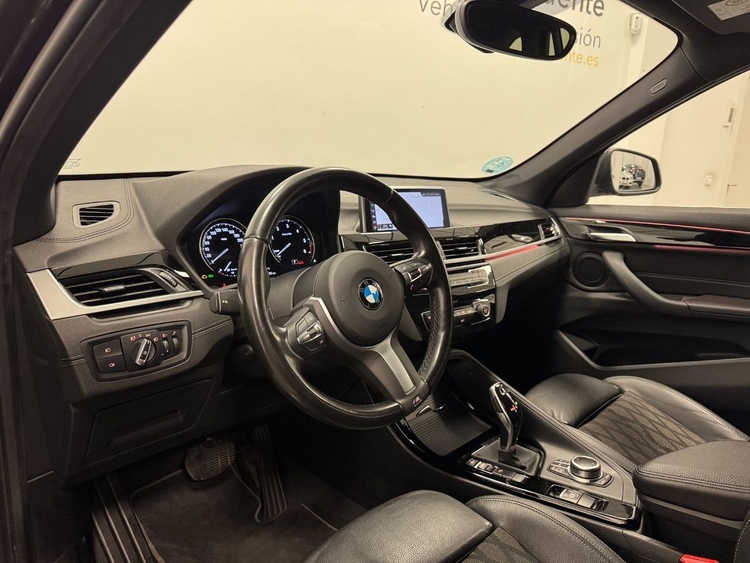 BMW X1 SDRIVE 18D foto 8
