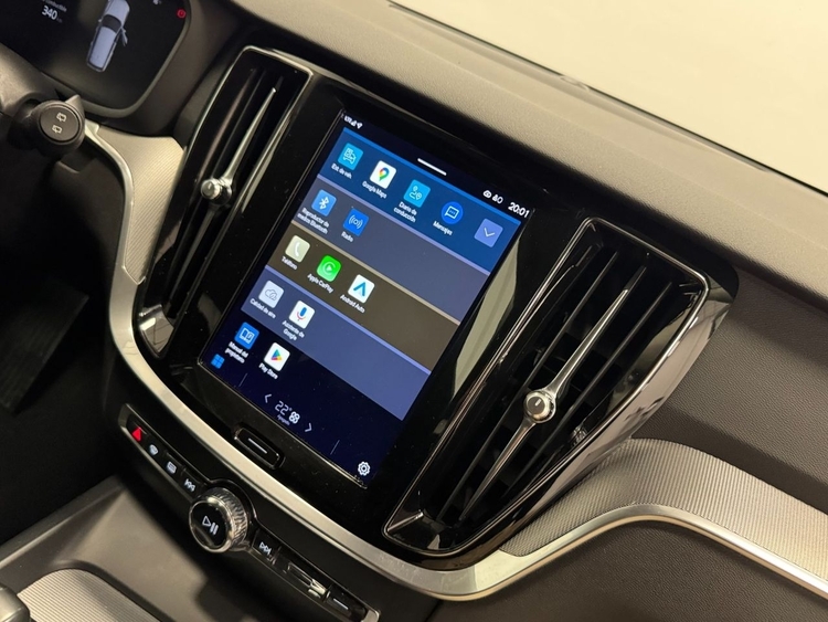 Volvo V60 B4 D PLUS DARK AUTO foto 27