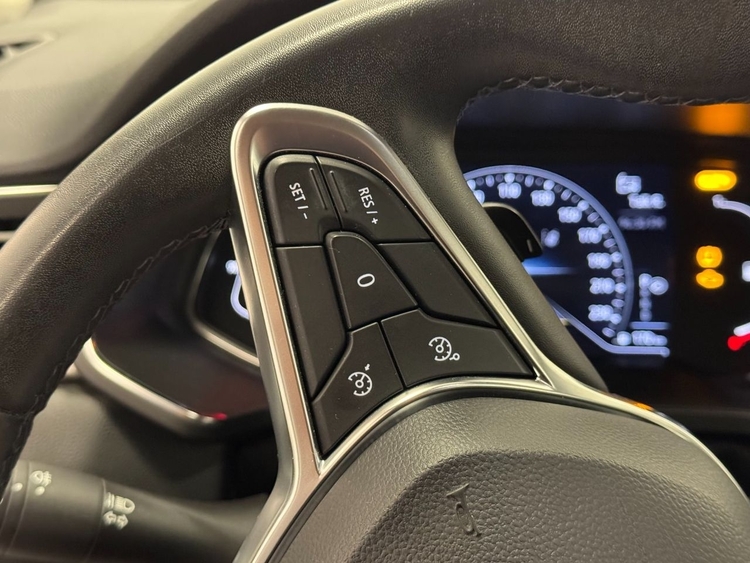 Renault Captur ZEN EDC 140CV foto 21