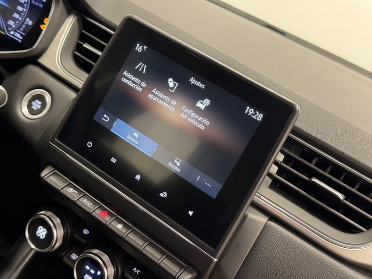 Renault Captur ZEN EDC 140CV foto 32