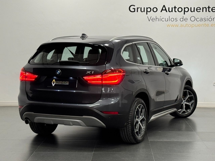 BMW X1 SDRIVE 18D foto 4
