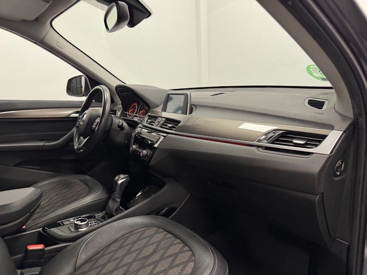 BMW X1 SDRIVE 18D foto 30