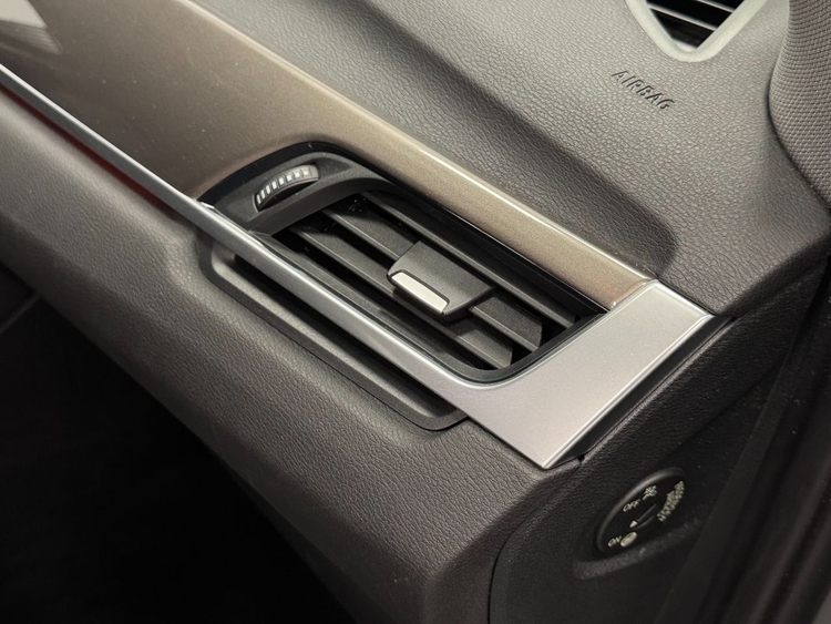 BMW X1 SDRIVE 18D foto 34