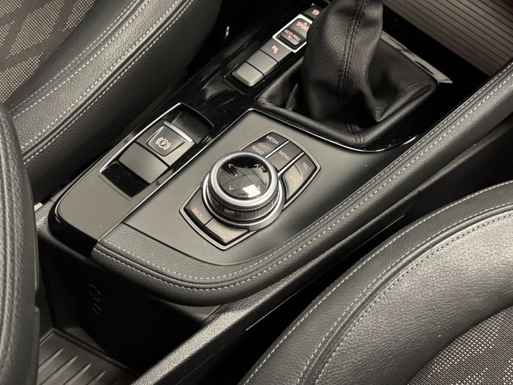 BMW X1 SDRIVE 18D foto 46