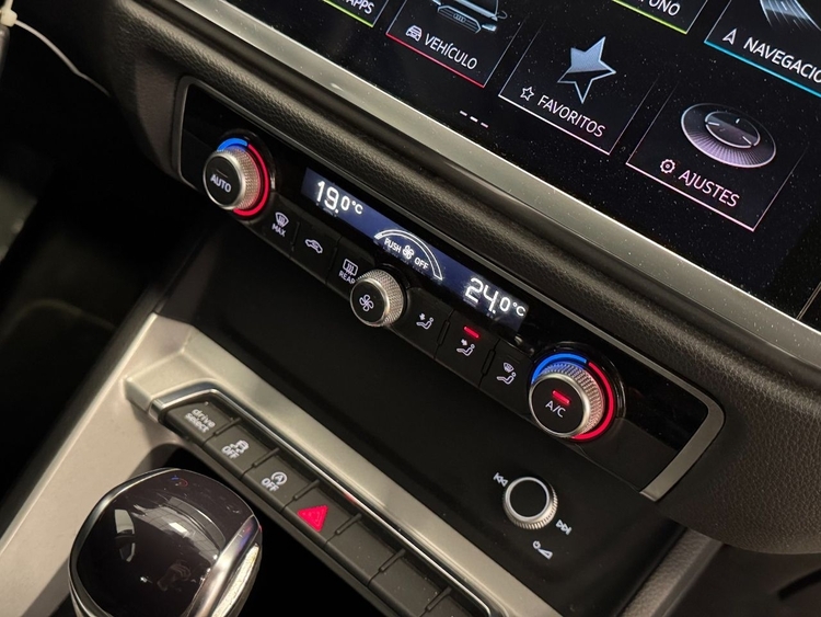 Audi Q3 ADVANCED 35TDI S-TRONIC foto 34