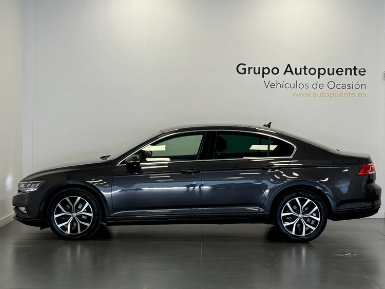 Volkswagen Passat EXECUTIVE DSG  foto 6