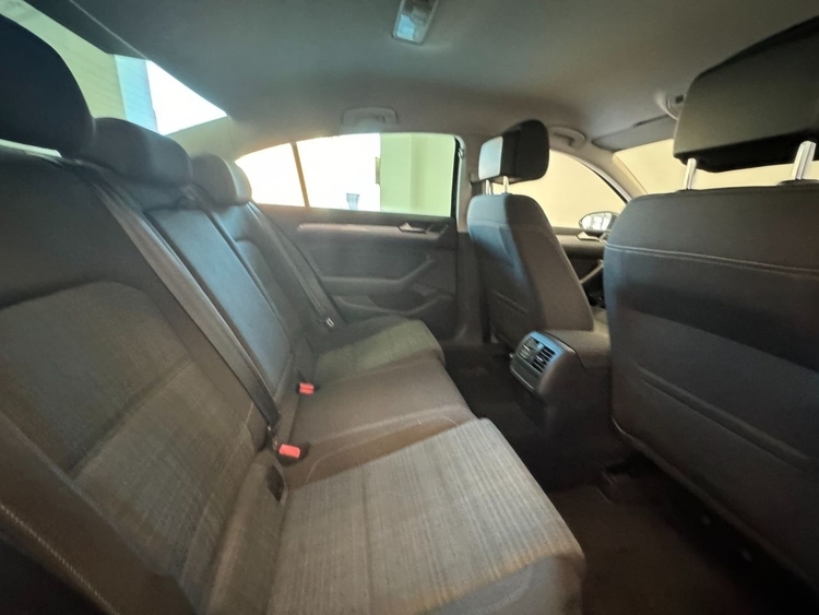 Volkswagen Passat EXECUTIVE DSG  foto 42